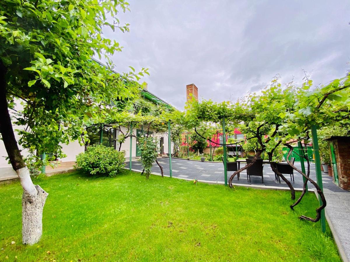 Holiday Home Esku Orşova Eksteriør billede